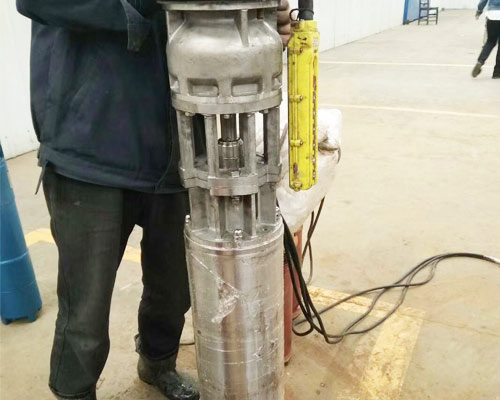 2hp submersible pump gpm